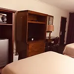 Cheshire Motor Inn